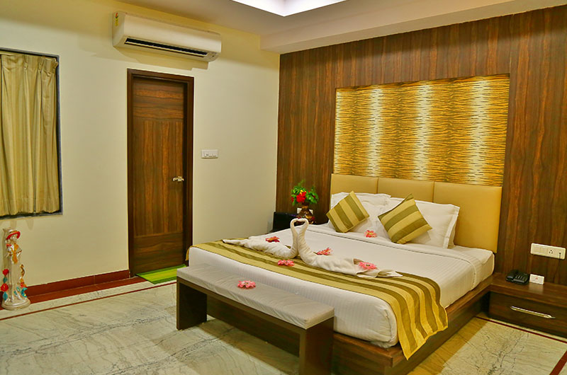 Hotel Shiv Vilas Palace-Room-1