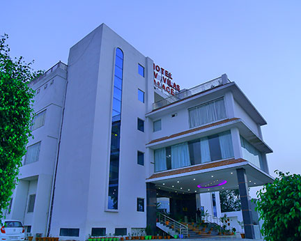 Hotel Shiv Vilas Palace-Front
